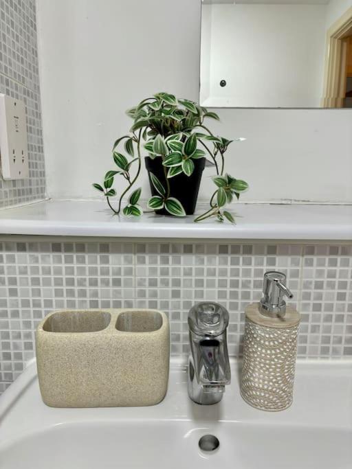 Luxury Apartment In The Heart Of Birmingham City! Kültér fotó